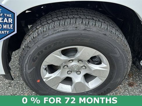 New 2025 RAM 1500 Big Horn image 34