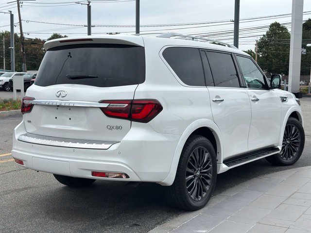 Used 2023 INFINITI QX80 Sensory w/ All-Season Package AWD/4WD image 7