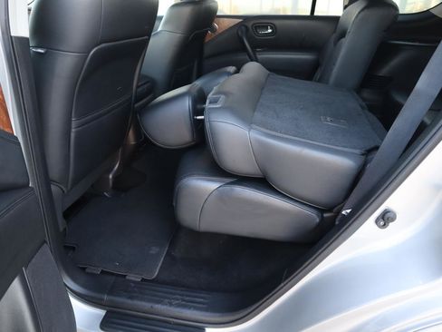 Used 2022 Nissan Armada SL image 46