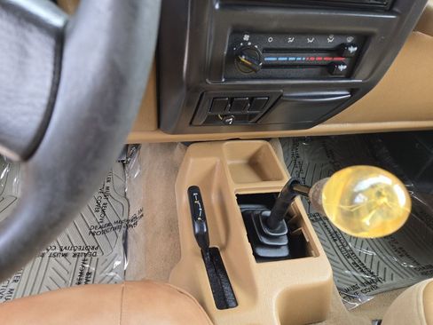 Used 1997 Jeep Wrangler Sport image 16