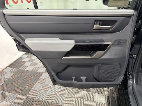 Used 2026 Toyota Sequoia Limited AWD/4WD image 17