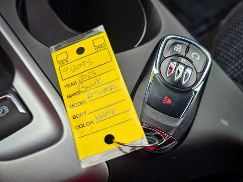 Used 2025 Buick Envista Preferred image 41