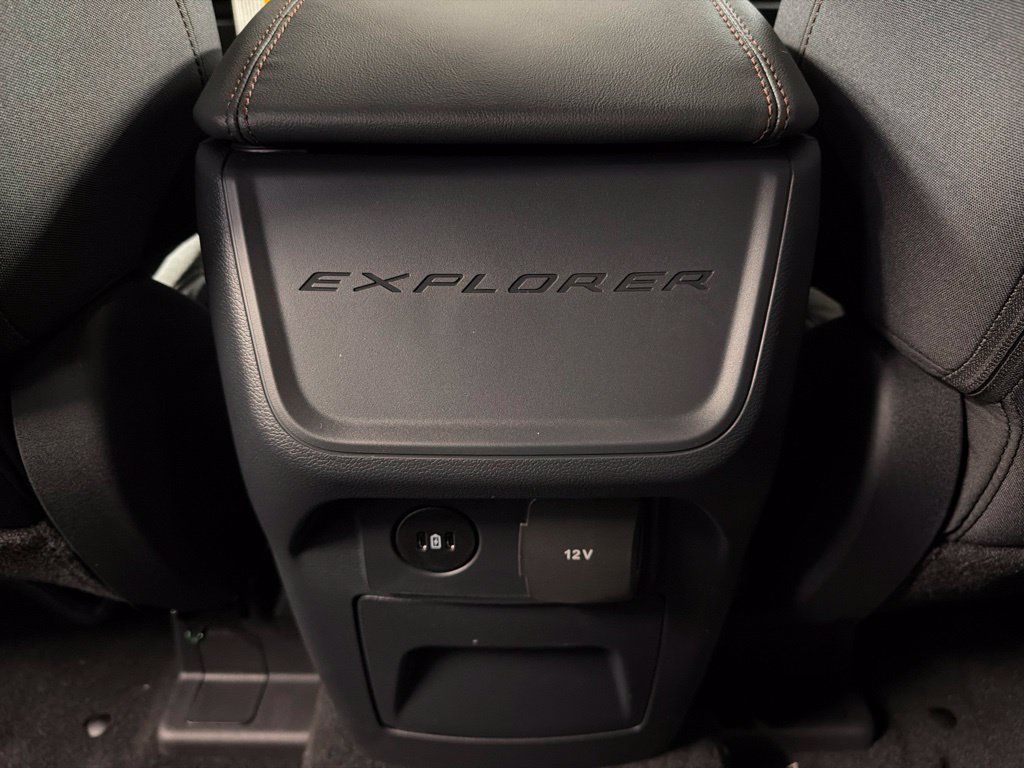 New 2027 Ford Explorer Active AWD/4WD image 31