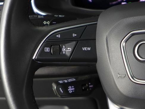 Used 2022 Audi Q7 3.0T Premium Plus w/ Premium Plus Package image 29