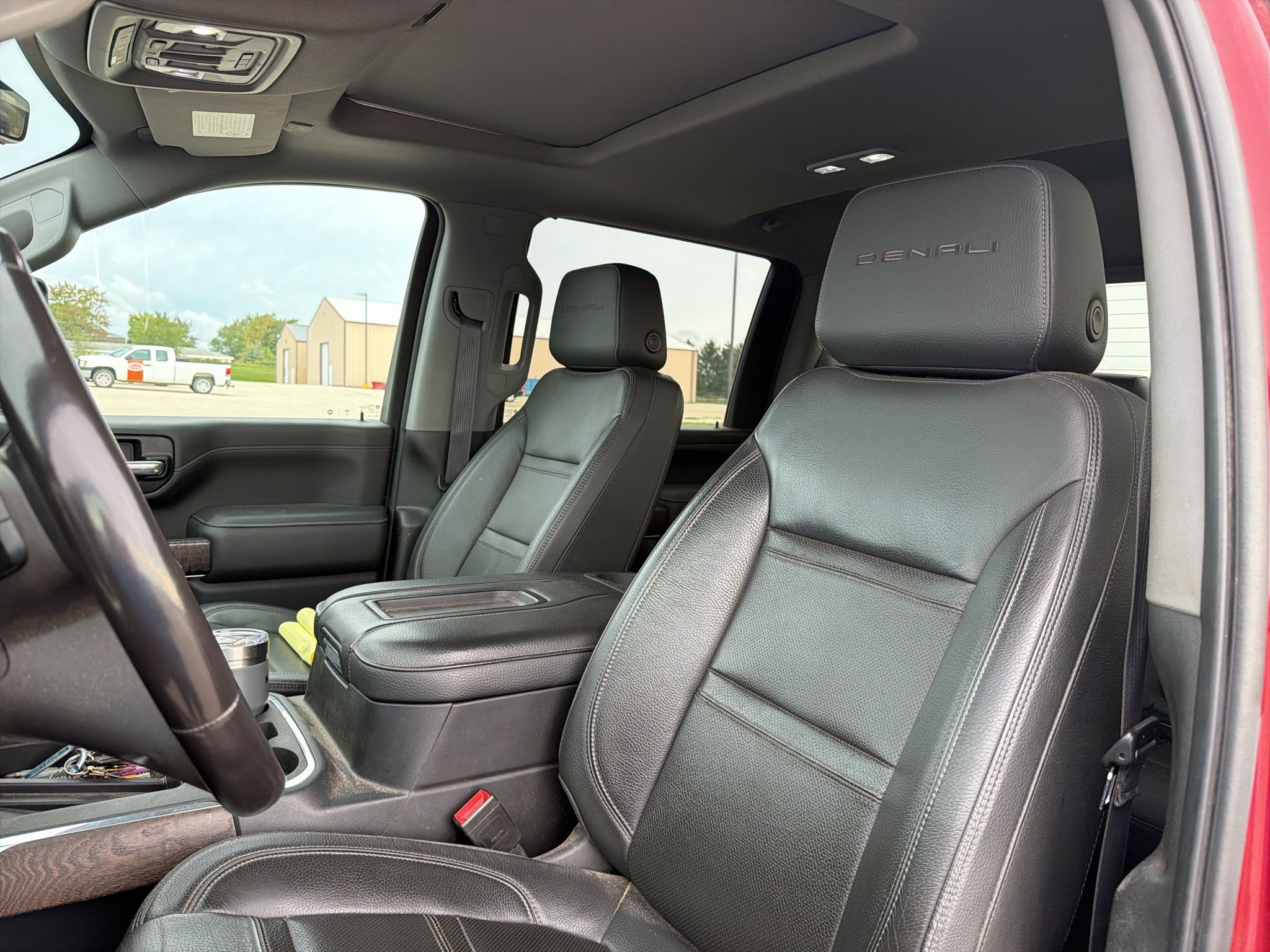 Used 2021 GMC Sierra 2500 Denali w/ Denali Ultimate Package AWD/4WD image 8
