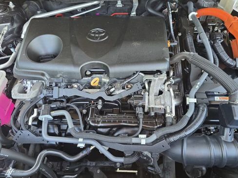 Used 2020 Toyota RAV4 LE w/ All Weather Liner Package AWD/4WD image 27
