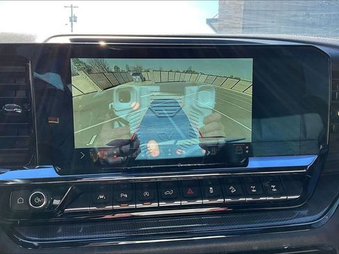 Used 2024 Chevrolet Silverado 1500 ZR2 w/ Technology Package AWD/4WD image 15