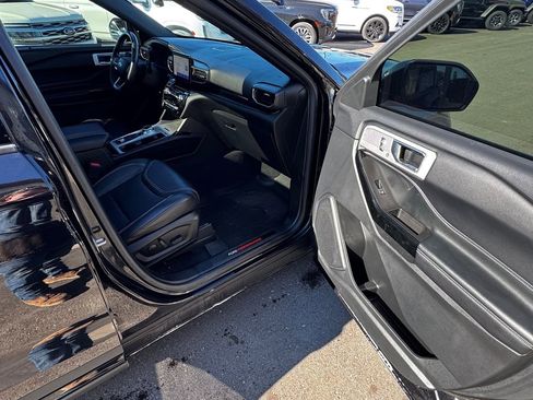 Used 2022 Ford Explorer ST w/ ST Street Pack AWD/4WD image 24