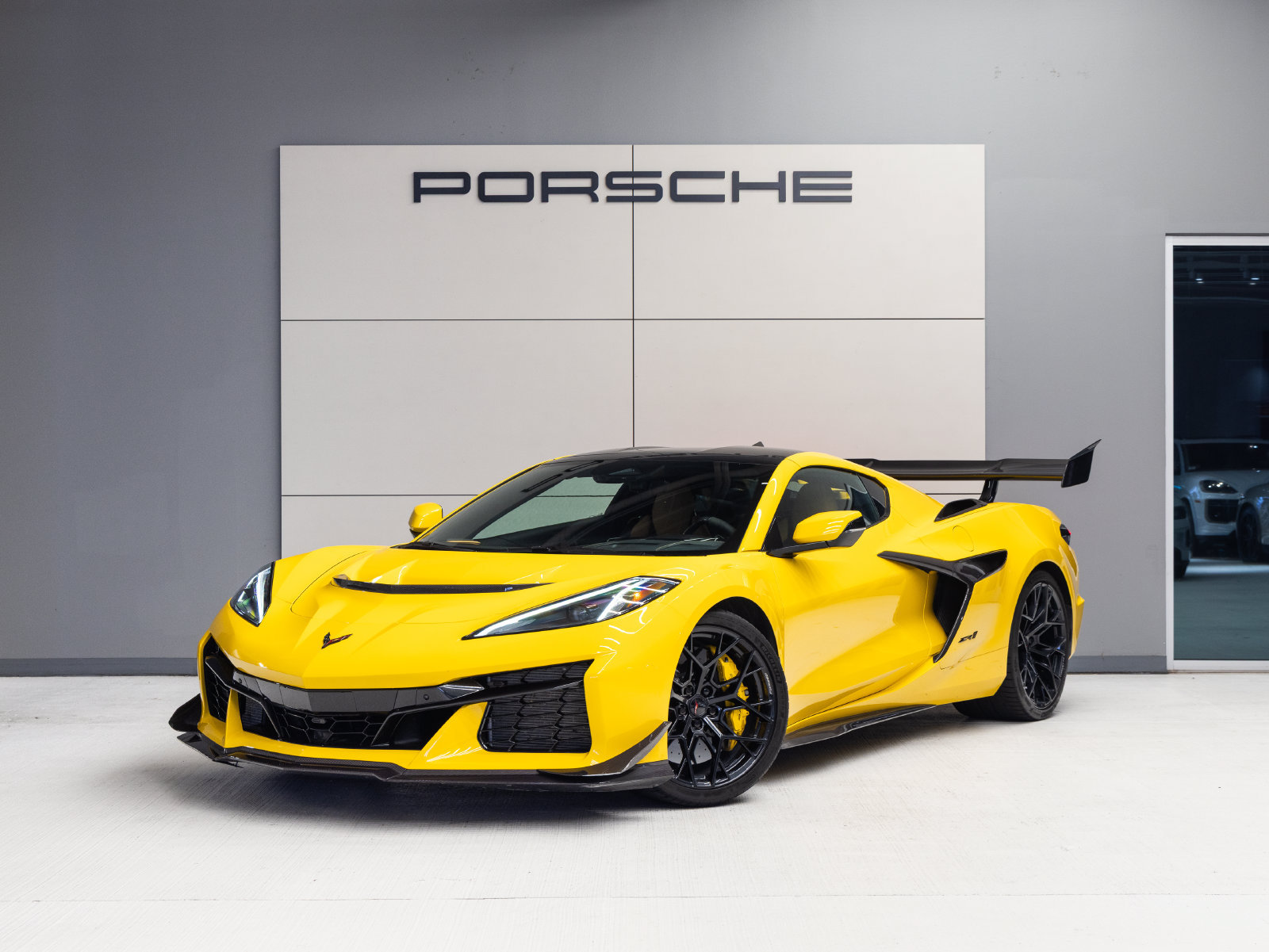 Used 2026 Chevrolet Corvette ZR1 w/ ZR1 Carbon Fiber Aero Package RWD image 1