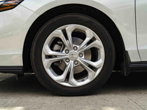 Used 2024 Honda Accord LX image 14