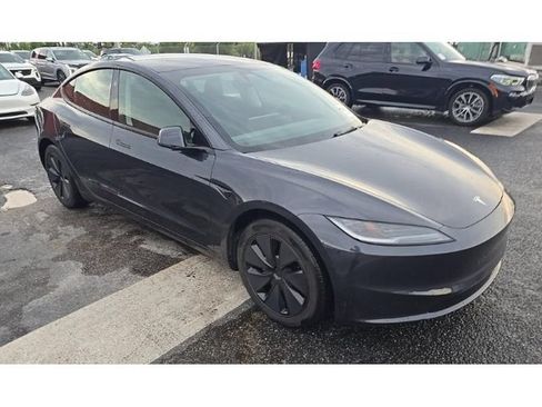 Used 2025 Tesla Model 3 Long Range AWD/4WD image 2