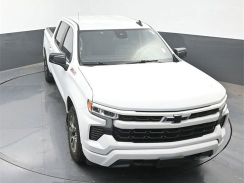 Used 2023 Chevrolet Silverado 1500 RST w/ Z71 Off-Road Package image 38