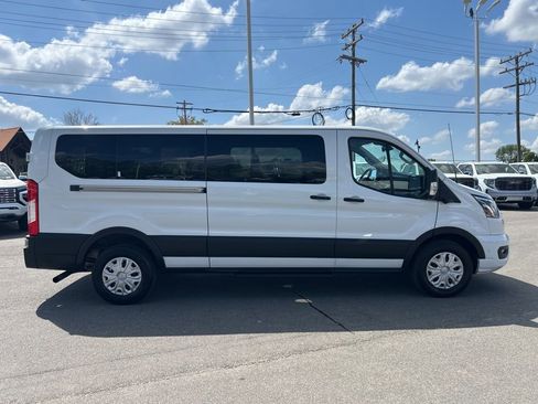 Used 2023 Ford Transit 350 XLT RWD image 6