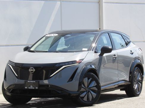 Used 2024 Nissan Ariya AWD image 1