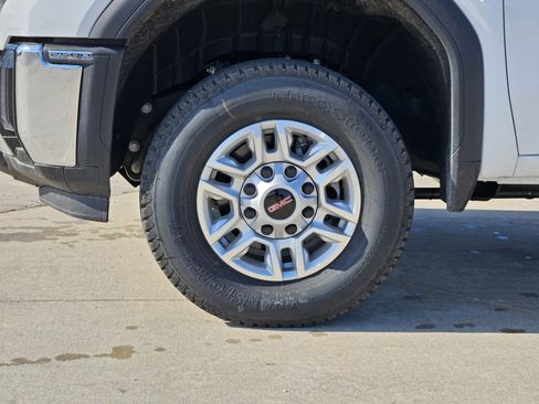 New 2026 GMC Sierra 2500 Pro w/ Convenience Package AWD/4WD image 7