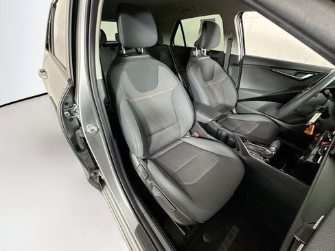 Used 2023 Kia Niro LX FWD image 24