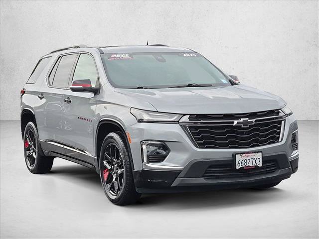 Used 2023 Chevrolet Traverse Premier w/ Redline Edition AWD/4WD image 3