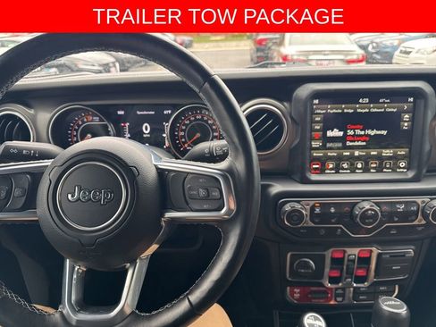 Used 2023 Jeep Gladiator Rubicon w/ Cold Weather Group image 3