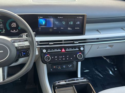 Used 2025 Hyundai Tucson Blue image 21