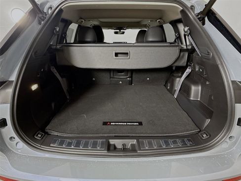New 2026 Mitsubishi Outlander SE FWD image 23
