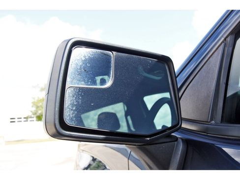 Used 2020 Chevrolet Silverado 1500 Custom w/ Custom Value Package image 10