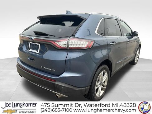 Used 2018 Ford Edge Titanium w/ Technology Package AWD/4WD image 3