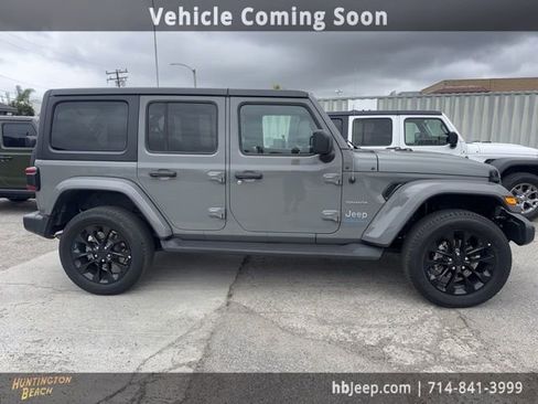 Used 2023 Jeep Wrangler Unlimited Sahara image 4