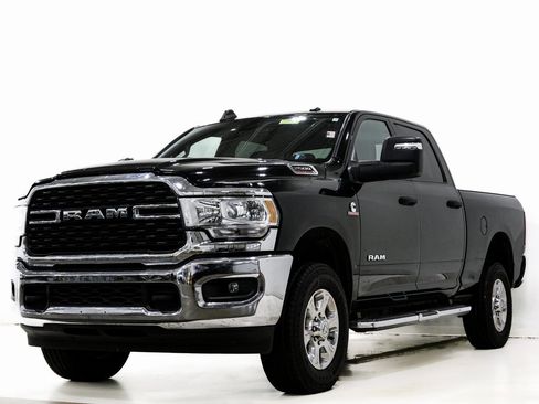 Used 2024 RAM 2500 Big Horn image 3