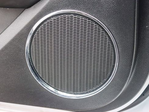 Used 2020 Ford Mustang Premium image 39