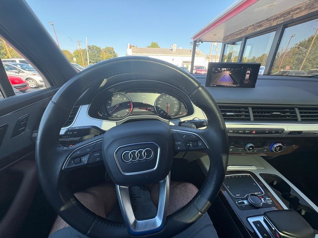Used 2018 Audi Q7 2.0T Premium AWD/4WD image 14