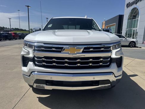 Used 2024 Chevrolet Silverado 1500 LTZ w/ LTZ Convenience Package II AWD/4WD image 2