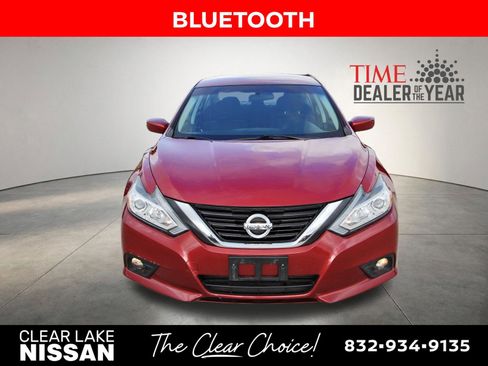 Used 2016 Nissan Altima 2.5 SV image 2