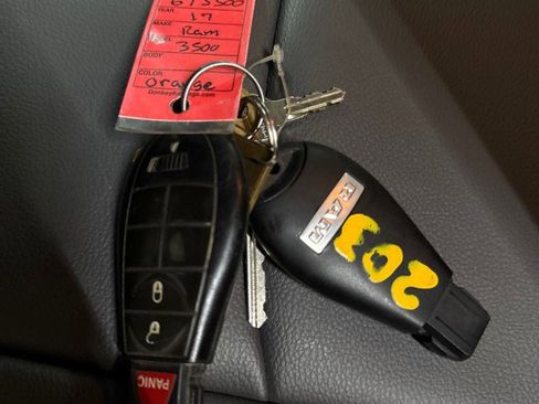 Used 2017 RAM 3500 Tradesman w/ Power & Remote Entry Group RWD image 26