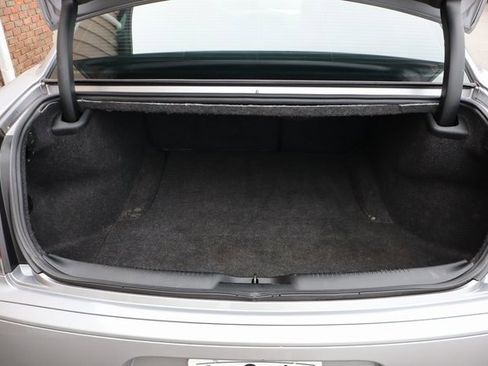 Used 2018 Chrysler 300 S w/ 300S Premium Group image 36