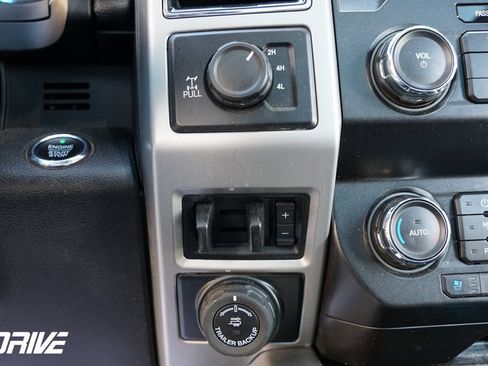 Used 2021 Ford F350 Lariat w/ Lariat Ultimate Package image 36