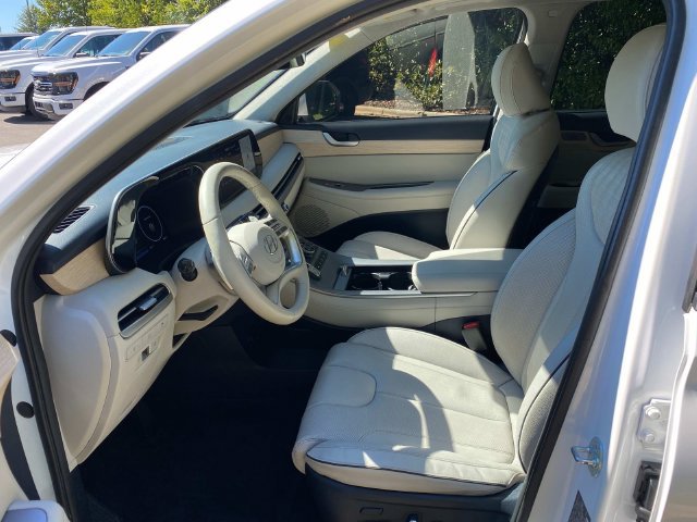 Used 2024 Hyundai Palisade Limited AWD/4WD image 10