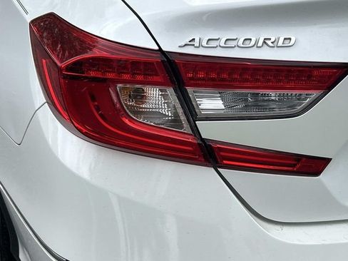 Used 2020 Honda Accord EX-L image 12