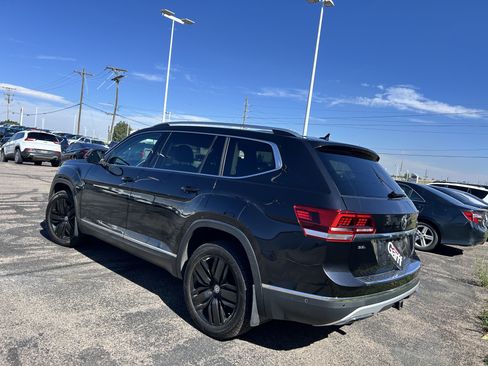 Used 2018 Volkswagen Atlas SEL Premium AWD/4WD image 3