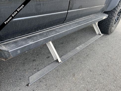 Used 2021 Ford Bronco Wildtrak image 5