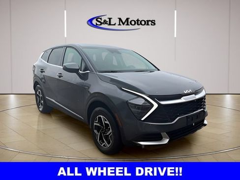 Used 2025 Kia Sportage LX AWD/4WD image 1