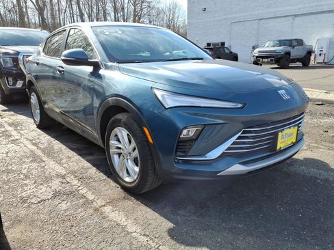 Certified 2024 Buick Envista Preferred image 1