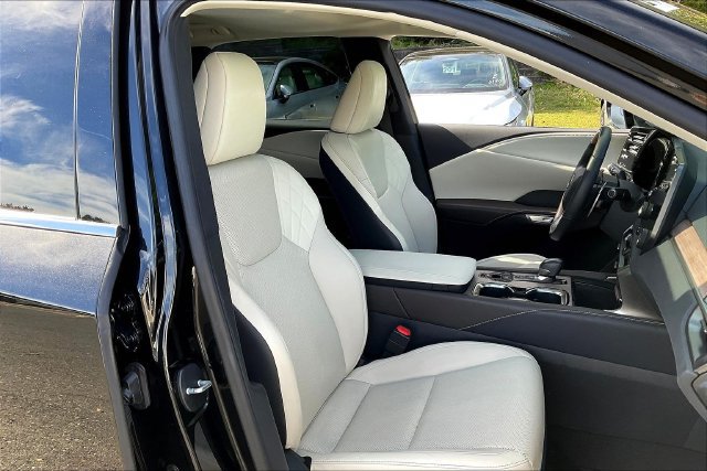 Certified 2024 Lexus RX 350 Premium AWD/4WD image 29