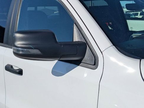 Used 2025 RAM 1500 Big Horn AWD/4WD image 10