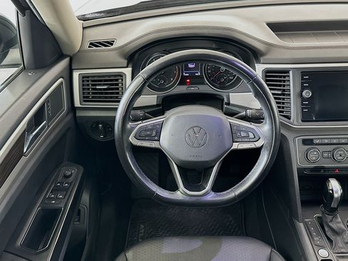 Used 2021 Volkswagen Atlas SE image 18