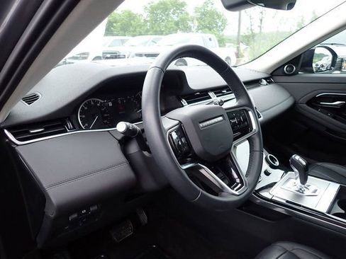 Used 2023 Land Rover Range Rover Evoque SE AWD/4WD image 15