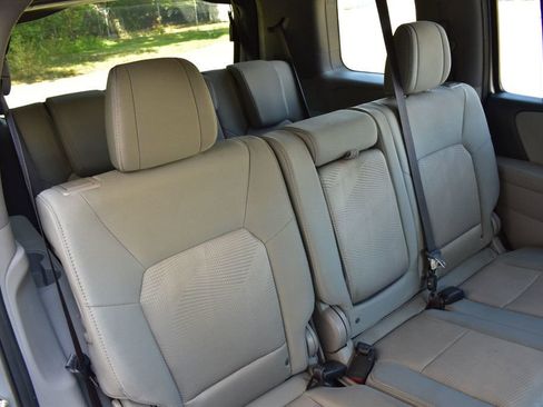 Used 2014 Honda Pilot LX image 23