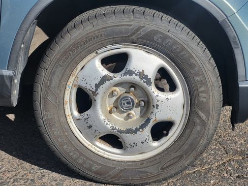 Used 2010 Honda CR-V LX image 4