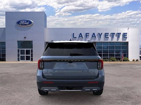 New 2026 Ford Explorer Active w/ Active Comfort Package RWD image 5