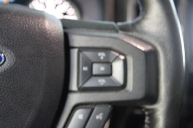 Used 2019 Ford F150 XLT w/ Equipment Group 302A Luxury AWD/4WD image 18