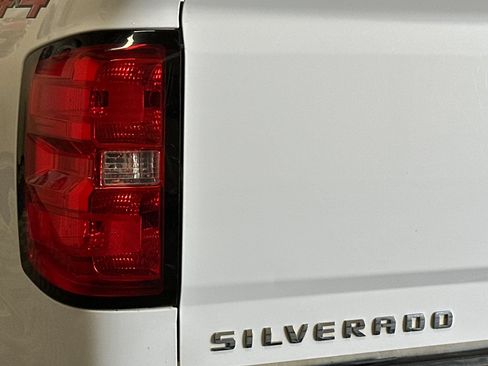 Used 2018 Chevrolet Silverado 1500 Custom w/ Custom Value Package AWD/4WD image 36